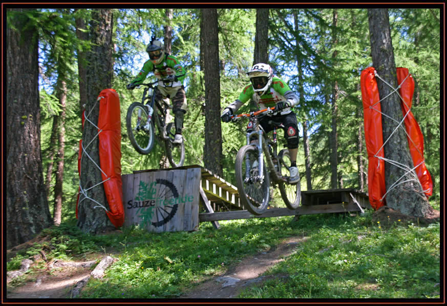 Giulio Valfrè (La Bicicletteria Acqui Terme) e Fabrizio Carotenuto (La Bicicletteria Acqui Terme) - Sauze d'Oulx Freeride 2010
